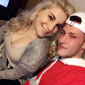 Meet your Posher, Kaitlyn